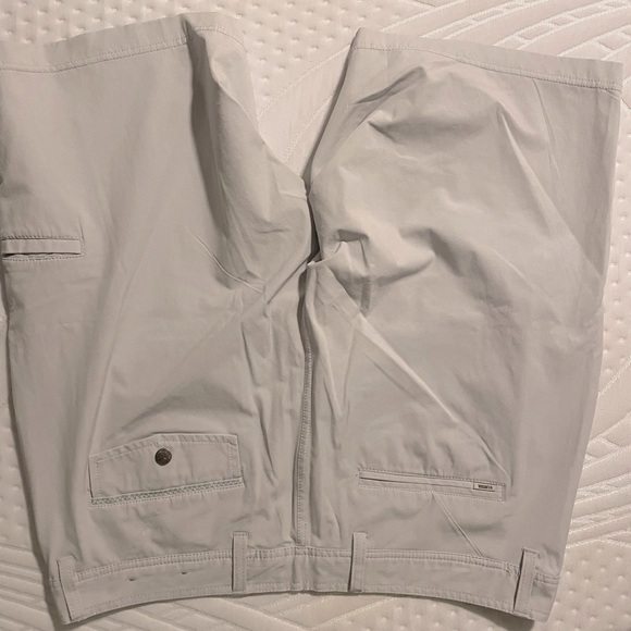 Linksoul golf shorts - Picture 2 of 2